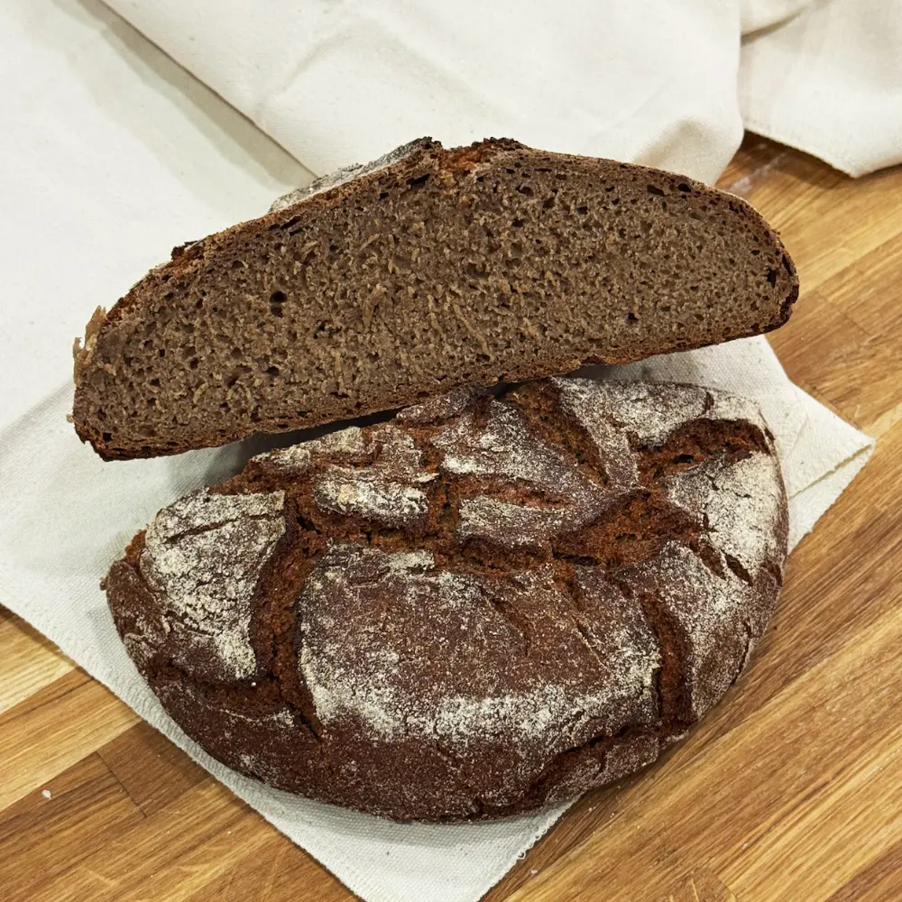 Roggenvollkornbrot