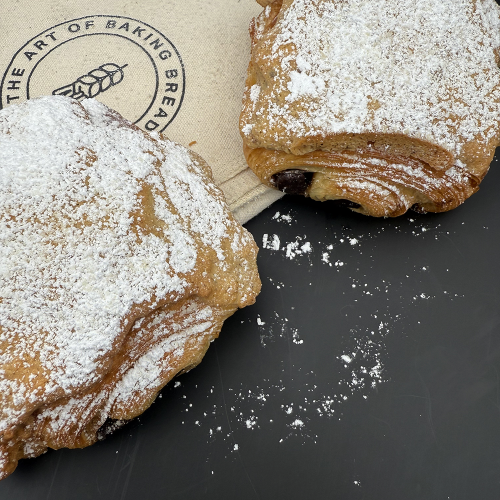 Pain au Chocolat mit Haselnusstopping